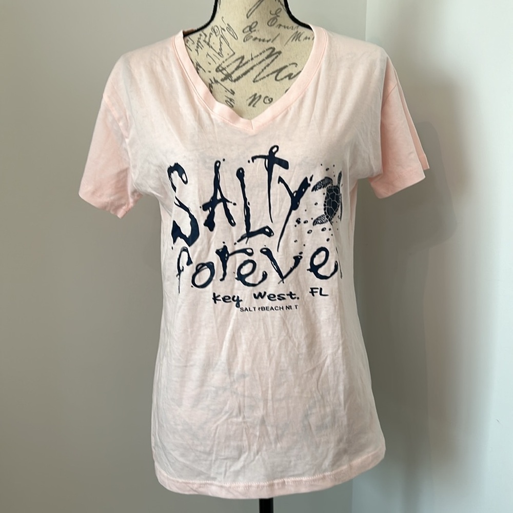 NWT KIWI & PUNCH SHORT SLEEVE T-SHIRT V-NECK LIGHT PINK TEE SIZE LARGE